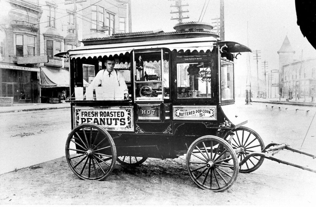 History of Food Trucks?  Who Makes Food Trucks